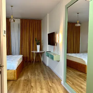 מלון דירות White Sails Residential, באטומי
